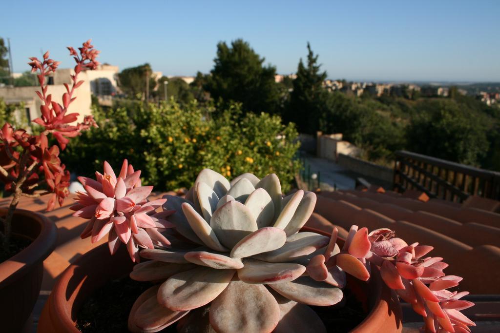 Villa Mara B&B Noto Exterior foto